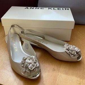 Anne Klein sandals size 8 1/2
